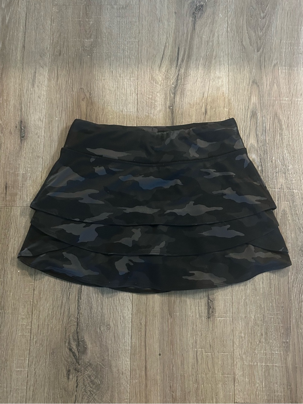 Black‎ Camo Athleta Girl Swing Skort Ruffled Large/12